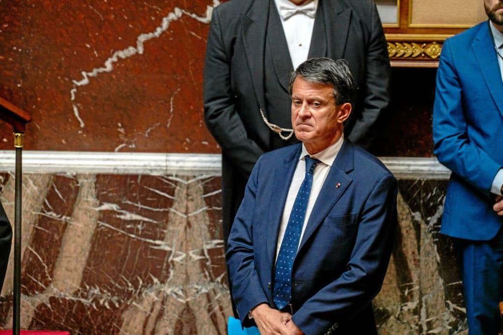 , Infos françaises: Manuel Valls en Nouvelle-Calédonie, mardi, au chevet de l’accord de Bougival #France